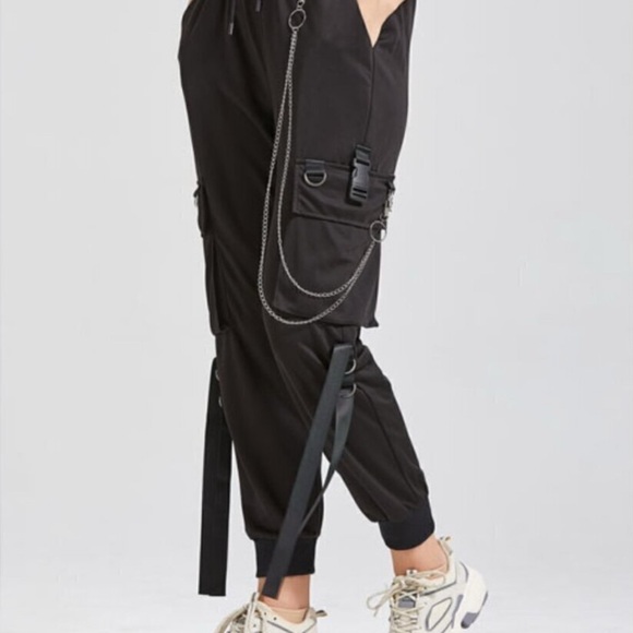 Cargo Pants L NWOT Loose Street Rock Casual Black Pants Chain Goth Black Emo - Picture 4 of 7